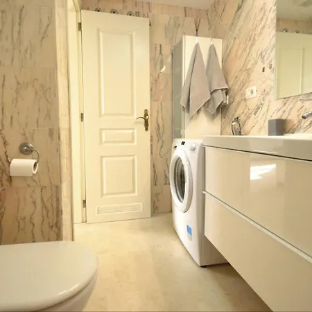 View Of Paradise Palm-mar